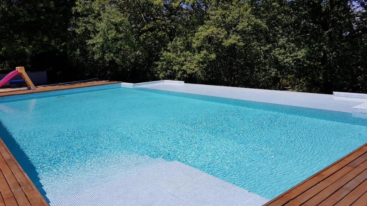 Quinta Dos Jasmins Bed & Breakfast Pacos de Ferreira Ngoại thất bức ảnh