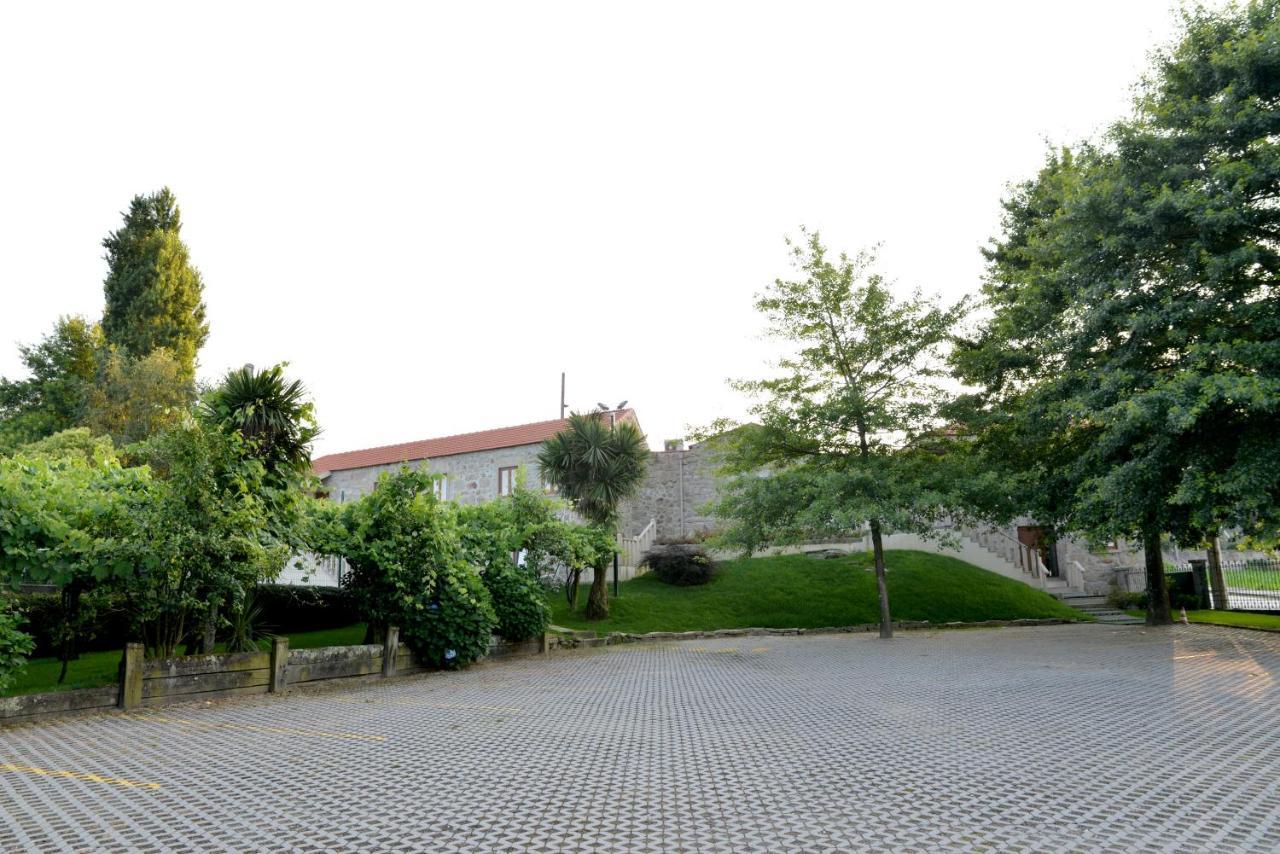 Quinta Dos Jasmins Bed & Breakfast Pacos de Ferreira Ngoại thất bức ảnh