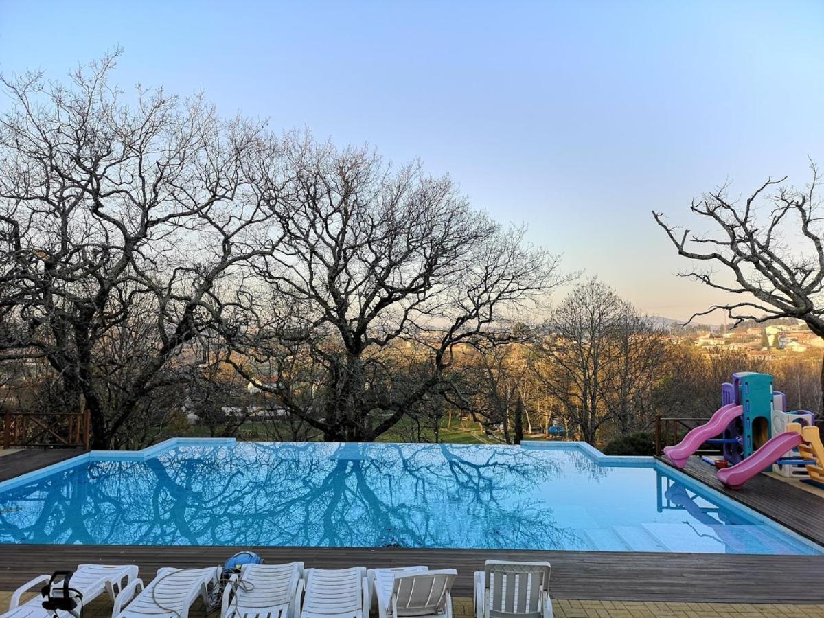 Quinta Dos Jasmins Bed & Breakfast Pacos de Ferreira Ngoại thất bức ảnh