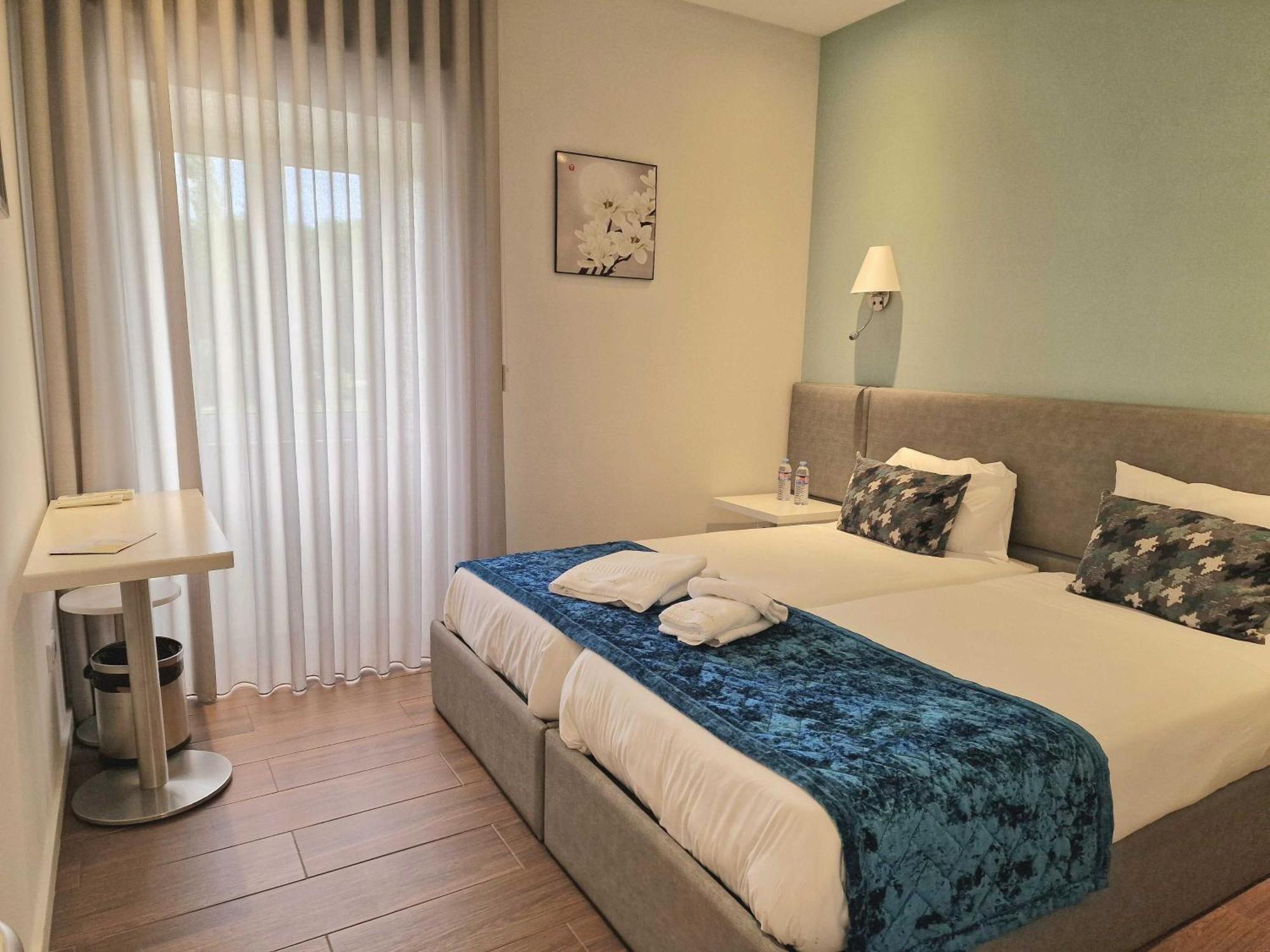 Quinta Dos Jasmins Bed & Breakfast Pacos de Ferreira Ngoại thất bức ảnh